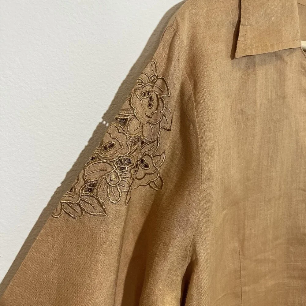 Natural Collection Women's linen Shirt size Large V Neck 3/4 Sleeves Embroidery - Picture 4 of 11